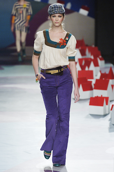 desfiles-triton-saopauloinverno2006rtw-118