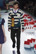 desfiles-triton-saopauloinverno2006rtw-125