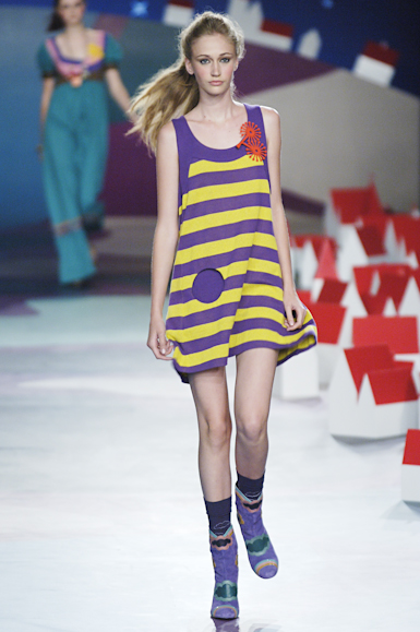 desfiles-triton-saopauloinverno2006rtw-130