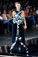 desfiles-iodice-saopauloinverno2006rtw-108