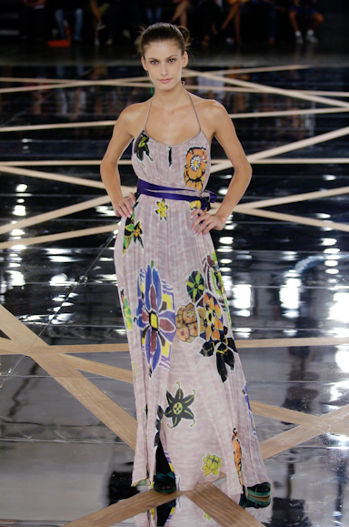 desfiles-iodice-saopauloinverno2006rtw-121
