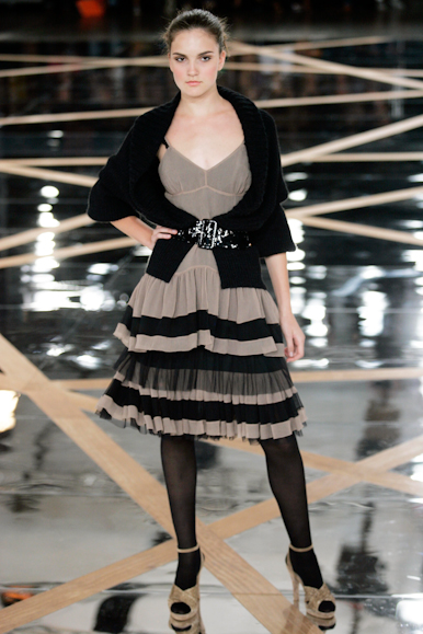 desfiles-iodice-saopauloinverno2006rtw-133