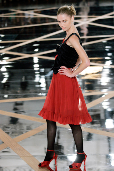 desfiles-iodice-saopauloinverno2006rtw-134