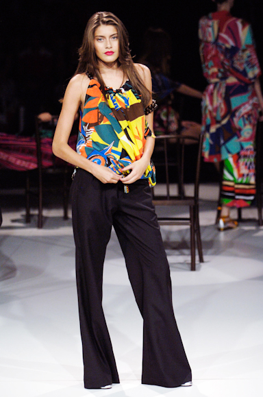 desfiles-neon-saopauloinverno2006rtw-106