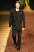 desfiles-uma-saopauloinverno2006rtw-107