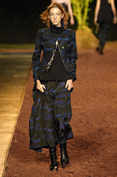 desfiles-uma-saopauloinverno2006rtw-132