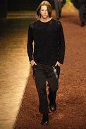 desfiles-uma-saopauloinverno2006rtw-134