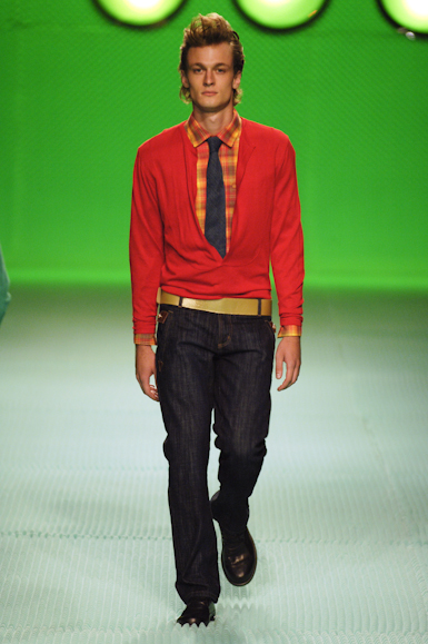 desfiles-vrom-saopauloinverno2006rtw-103
