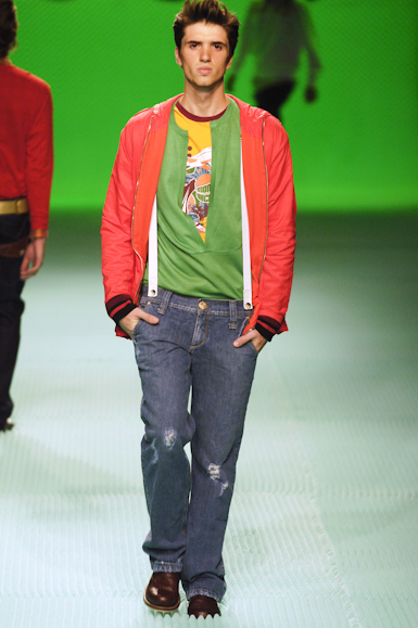 desfiles-vrom-saopauloinverno2006rtw-104