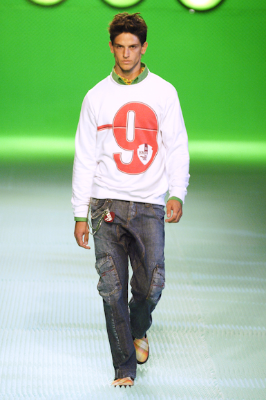desfiles-vrom-saopauloinverno2006rtw-107