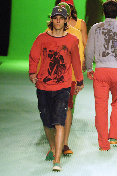 desfiles-vrom-saopauloinverno2006rtw-112