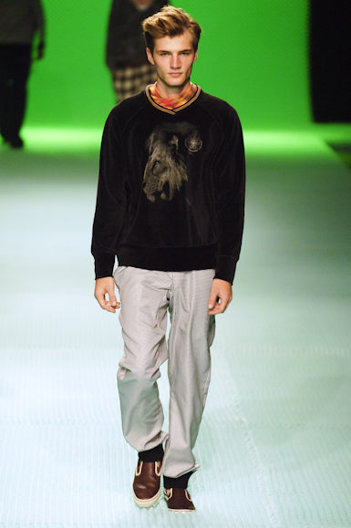 desfiles-vrom-saopauloinverno2006rtw-121