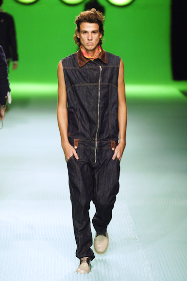 desfiles-vrom-saopauloinverno2006rtw-137