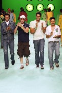 desfiles-vrom-saopauloinverno2006rtw-143