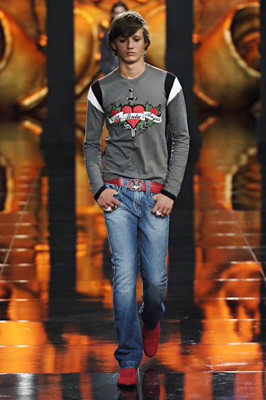 desfiles-videbula-saopauloinverno2006rtw-115