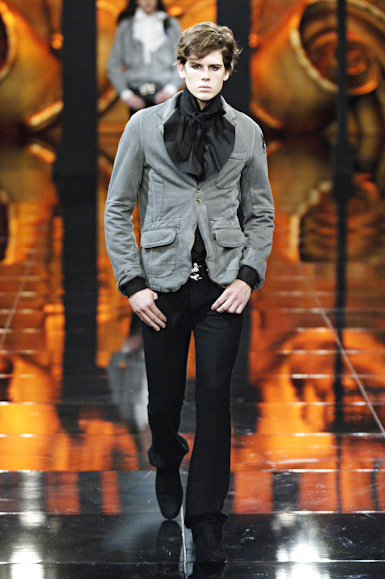 desfiles-videbula-saopauloinverno2006rtw-123