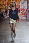 desfiles-zapping-saopauloinverno2006rtw-100