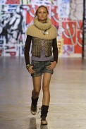 desfiles-zapping-saopauloinverno2006rtw-120