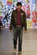 desfiles-zapping-saopauloinverno2006rtw-128