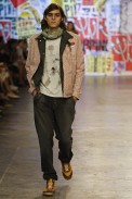 desfiles-zapping-saopauloinverno2006rtw-139