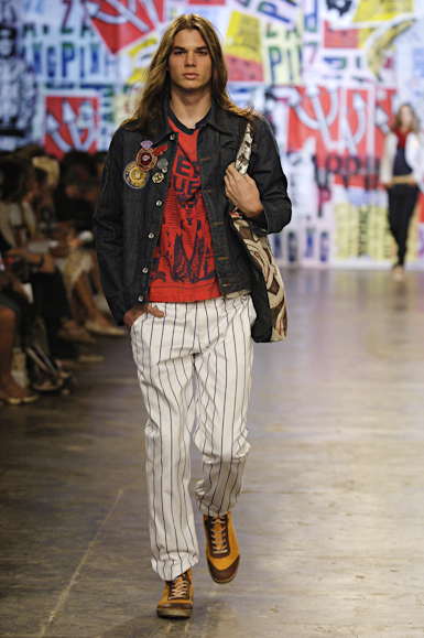 desfiles-zapping-saopauloinverno2006rtw-141
