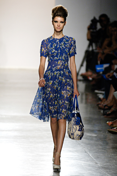 desfiles-zigfreda-saopauloinverno2006rtw-107
