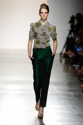 desfiles-zigfreda-saopauloinverno2006rtw-114