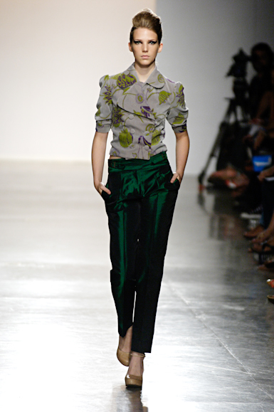 desfiles-zigfreda-saopauloinverno2006rtw-114