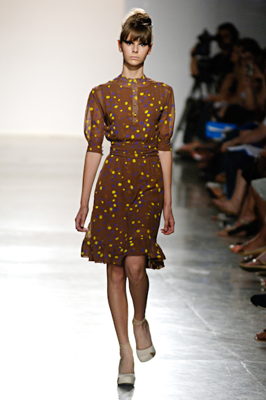 desfiles-zigfreda-saopauloinverno2006rtw-122