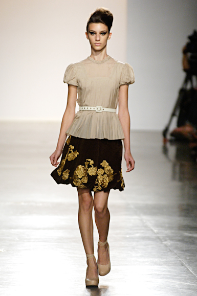 desfiles-zigfreda-saopauloinverno2006rtw-125