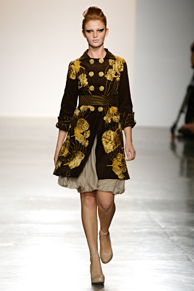 desfiles-zigfreda-saopauloinverno2006rtw-126
