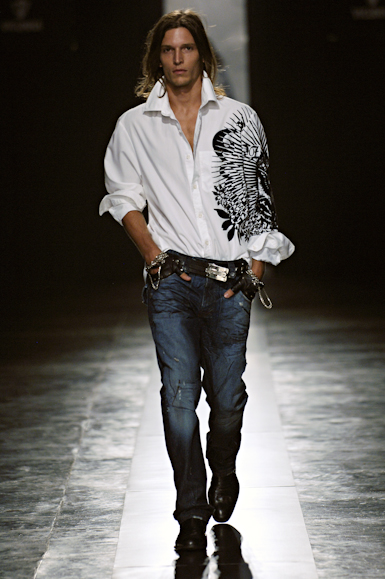 desfiles-zoomp-saopauloinverno2006rtw-120