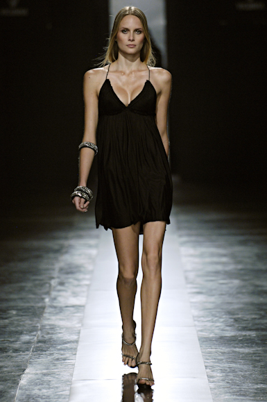 desfiles-zoomp-saopauloinverno2006rtw-137