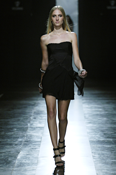 desfiles-zoomp-saopauloinverno2006rtw-140