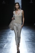 desfiles-zoomp-saopauloinverno2006rtw-148