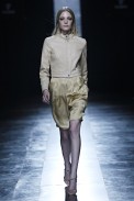 desfiles-zoomp-saopauloinverno2006rtw-150