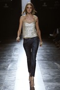 desfiles-zoomp-saopauloinverno2006rtw-154