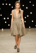 desfiles-eduardosuppes-rioverao2007rtw-112