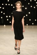 desfiles-eduardosuppes-rioverao2007rtw-114