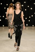 desfiles-eduardosuppes-rioverao2007rtw-121