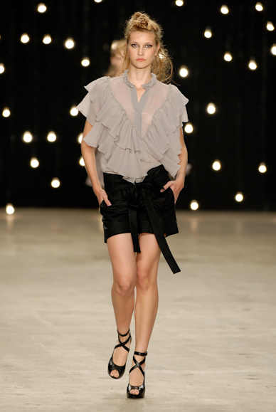desfiles-eduardosuppes-rioverao2007rtw-124