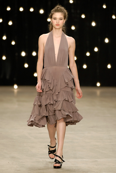 desfiles-eduardosuppes-rioverao2007rtw-133