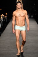 desfiles-blueman-rioverao2007rtw-106
