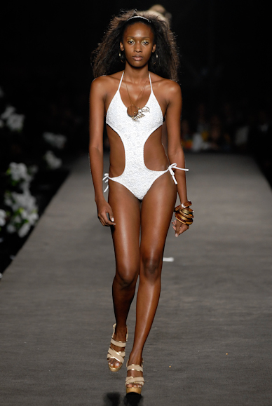 desfiles-blueman-rioverao2007rtw-134