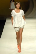 desfiles-colcci-rioverao2007rtw-105
