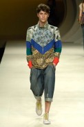 desfiles-colcci-rioverao2007rtw-120