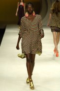 desfiles-colcci-rioverao2007rtw-127