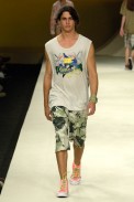 desfiles-colcci-rioverao2007rtw-131