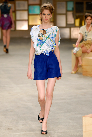 desfiles-theodora-rioverao2007rtw-118