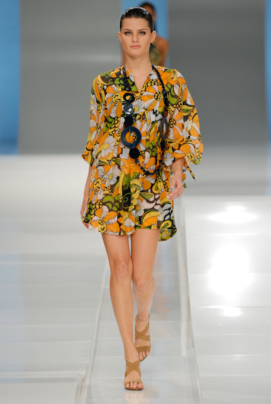 desfiles-lenny-rioverao2007rtw-111